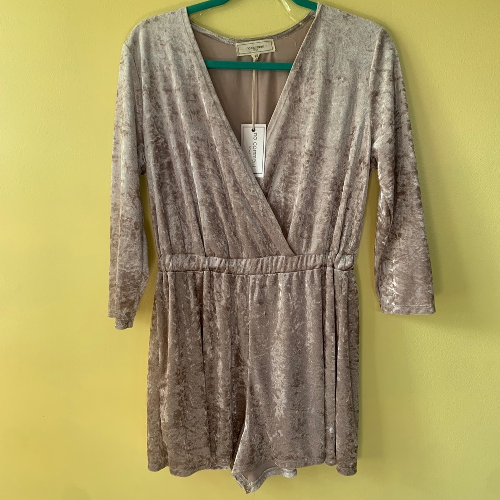 Romper crushed velvet 3/4 sleeve pink